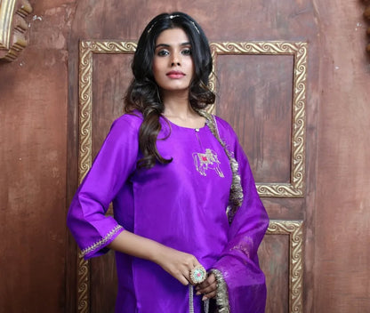 Dupion Silk Kurta Set with Hand Embroidered Nandi Motif